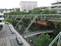 Elberfeld: Islandufer zwischen den Station Ohligsmühle und Hbf