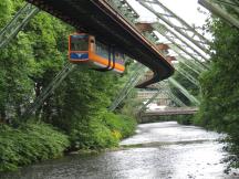 Fahrt durchs Bayerwerk, Blick von der Station Varresbecker Str