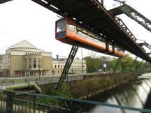 Barmen: Opernhaus an der Friedrich-Engels-Allee