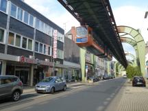 Sonnborn: Sonnborner Str zwischen Garterlaie und Kirchhofstr