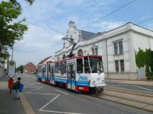 H Neue Welt, Fahrtrichtung Städtisches Klinikum