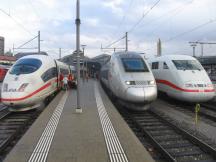 ICE 3M der NS, TGV Lyria und ICE der DB am Bf Basel SBB
