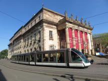am Place Broglie vor der Opéra national du Rhin