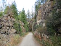 Felseinschnitt zwischen dem Tunnel und Trestle #11