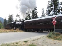 Canadian Pacific Lok #3716 (Bj 1912) auf dem BÜ Bathville Rd