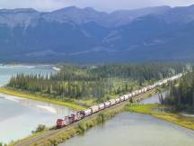 Ausblick von der Celestine Lake Road im Jasper NP