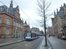 Paulus Potterstraat (H Van Baerlestraat), links das Stedelijk Museum