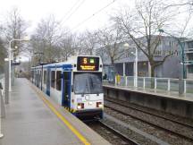 H De Boelelaan/VU - Passieren der Hochbahnsteige der Metro-Linie 51