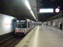 Baureihe M4 (Bj 1996) an der Endstelle Centraal Station