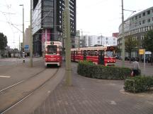 Rijswijkseplein (links Linie 15 nach Nootdorp, rechts 12 zur Fahrt in die Schleife)