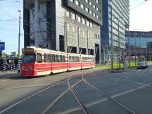 vom Stationsplein auf den Rijswijkse­plein, Fahrtrichtung Centraal Station