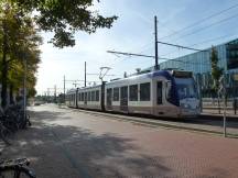 Tw der Randstadrail an Delft Station