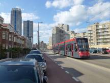 Gevers Deynootweg in Scheveningen, Fahrtrichtung Noorderstrand