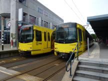 Zugbegegnung an der H Stadscentrum