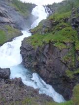 Wasserfall Kjosfossen - hier hält der Zug für einige Minuten zur Besichtigung