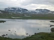 Fahrt über die Hardangervidda bei Finse mit Ausblick auf div. Gletscher