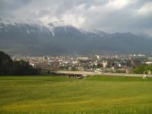 Ausblick während der Fahrt auf Innsbruck