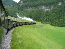 Fahrt unterhalb der Bundesstraße zwischen Schwarzenberg und Reuthe