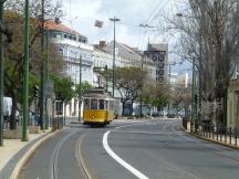 auf der Av. 24 de Julho am Largo Santos, Fahrtrichtung Ajuda