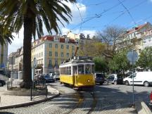 Einfahrt in die Schleife Rua da Alfândega