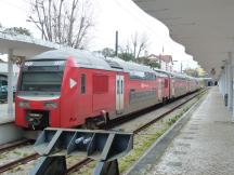 Doppelstockzug am Streckenende in Sintra