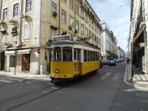 Auf dem Weg ins Depot: R. dos Fanqueiros Ecke Rua de S. Julião