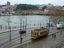 Endstelle Infante - mit Ausblick auf den Fluss Douro
