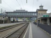 historischer Hochperron der Arth-Rigi-Bahn am Bf Arth-Goldau
