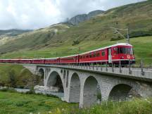 Richleren-Viadukt über die Reuss zwischen Realp und Hospental