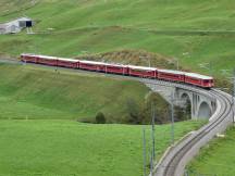 Richleren-Viadukt über die Reuss zwischen Realp und Hospental