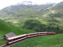 Streckenverlauf zwischen Andermatt und Nätschen