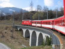 Val-da-Cuox-Viadukt zwischen Segnas und Acla da Fontauna