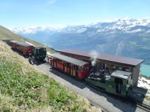 Kohlegefeuerte Dampflok #6 (Bj 1933) an der Bergstation Rothorn Kulm