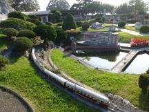 SBB RAe TEE II, im Hintergrund Luzern mit der Kapellbrücke