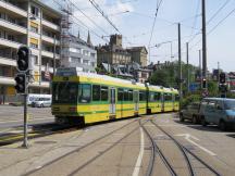 Linienzug an der Einfahrt zum Depot in Neuchâtel