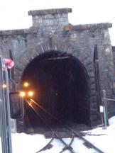 Albula-Tunnel (5865m lang), östl. Portal bei Spinas