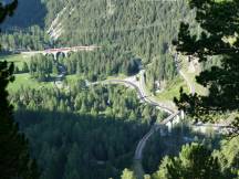 auf dem Albulaviadukt II, vorne unten Albulaviadukt III sichtbar