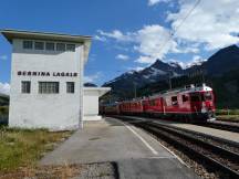 Bernina Express am Bf Bernina Lagalb