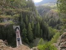 Val Verda-Viadukt zwischen Cinuos-chel-Brail und Carolina