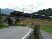 Straßenbrücke vor Reichenau-Tamins