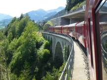 Val-Lumpegna-Viadukt zwischen Disentis und Sumvitg Cumpadials