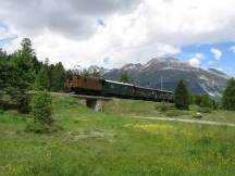 Ge 2/4 Nr. 222 (Bj 1913) im Val Bernina zwischen Punt Muragl und Pontresina