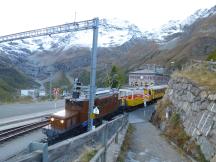 Bf Alp Grüm - auf der letzten Fahrt am Sonntag Richtung Poschiavo