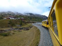 bei Bernina Diavolezza mit der Seilbahn auf die Diavolezza (rätoromanisch: Teufelin)