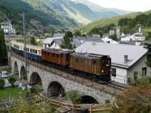 auf dem Val Susasca-Viadukt in Susch