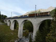 auf dem Val Susauna-Viadukt bei Cinuos-chel-Brail