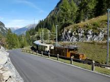 neben der Landstraße vor Preda