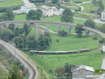 auf dem Weg zur Auffahrt auf den Kreisviadukt bei Brusio