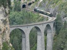 auf dem Landwasserviadukt bei Filisur, Blick von Nordosten