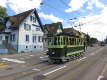 Nr 1 (Bj 1897, Straßenbahn Zürich-Oerlikon-Seebach) auf der Limmattalstr in Höngg